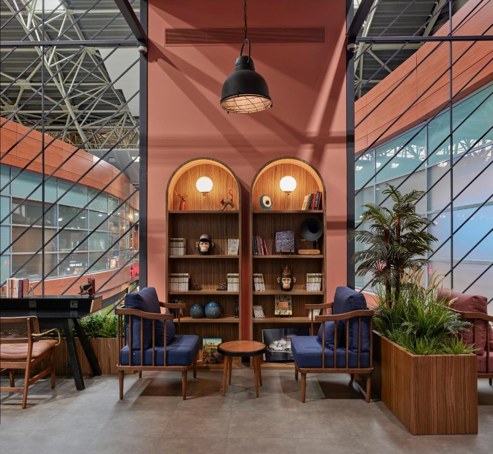 Kepler Club Sabiha Goekcen Airport - International Transit Area Hotel Istanboel Buitenkant foto